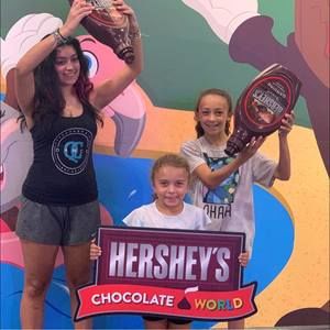 Meet your Posher, Danielle